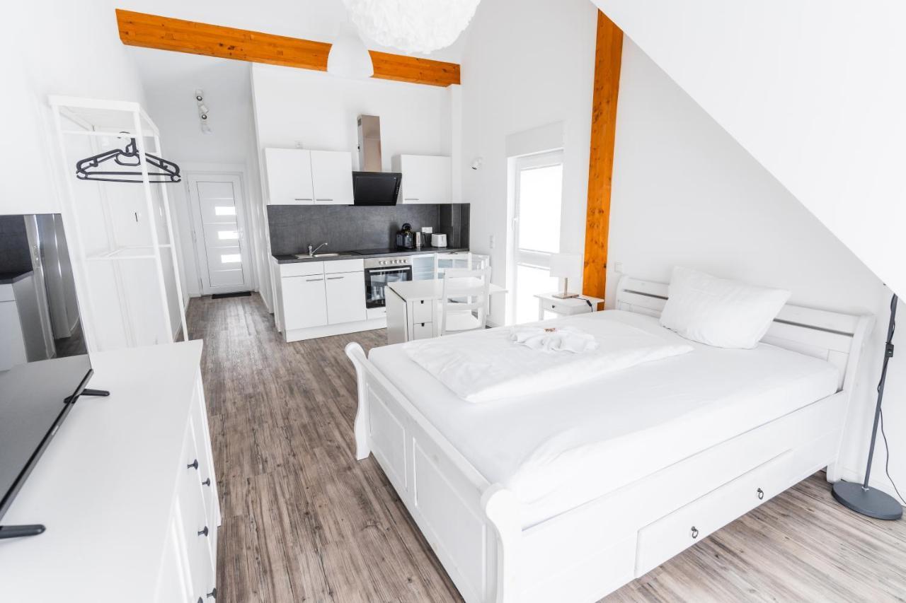 Hotel Apartments Restaurant Cala Luna Marburg Екстер'єр фото