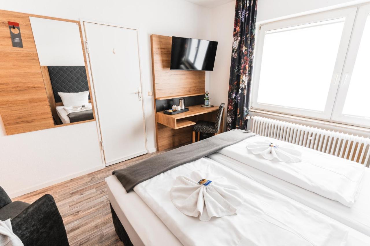 Hotel Apartments Restaurant Cala Luna Marburg Екстер'єр фото