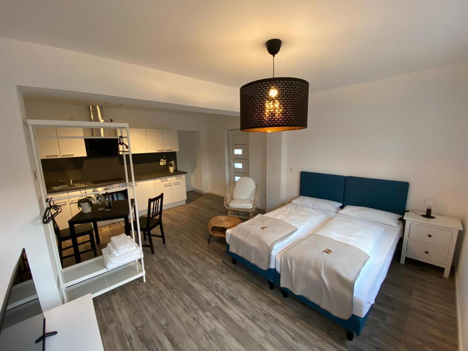 Hotel Apartments Restaurant Cala Luna Marburg Екстер'єр фото
